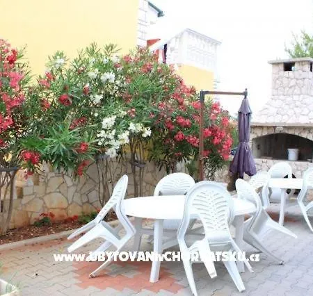 Nada Apartament Vir