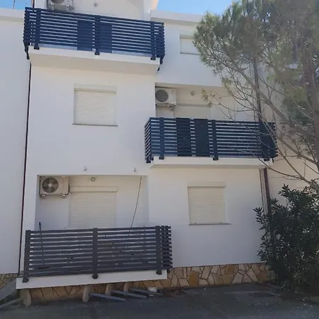 Apartment Nada *