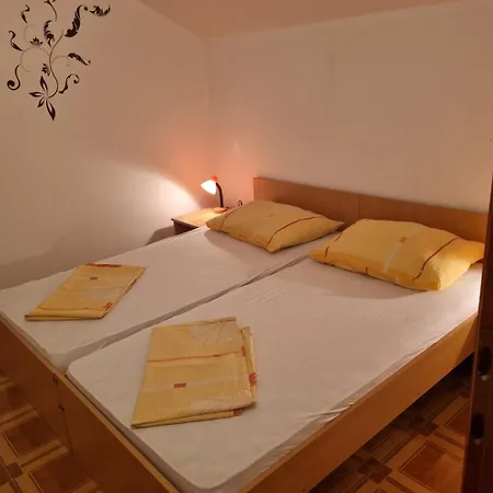 Nada Apartment *