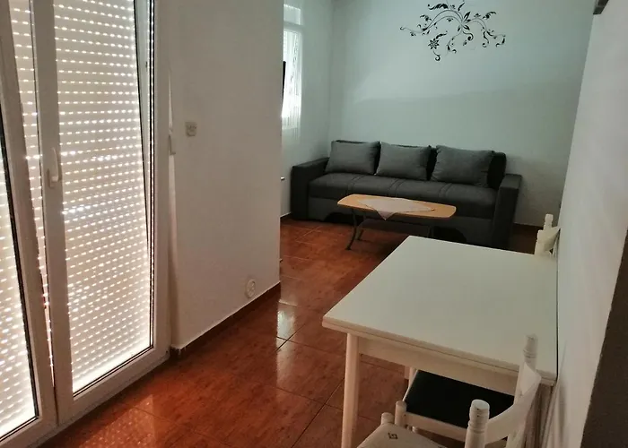 Apartmán Nada Vir